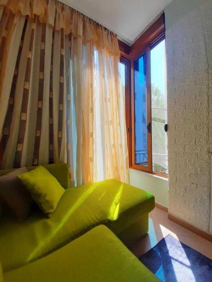 Ema'S Apartment Дуррес Экстерьер фото